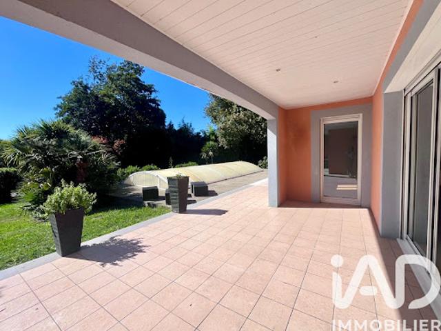Vente Maison 6 pièces 196 m2 Orleix