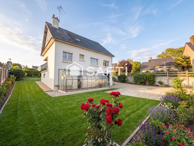 Vente Maison 6 pièces 196 m2 Chartres de Bretagne