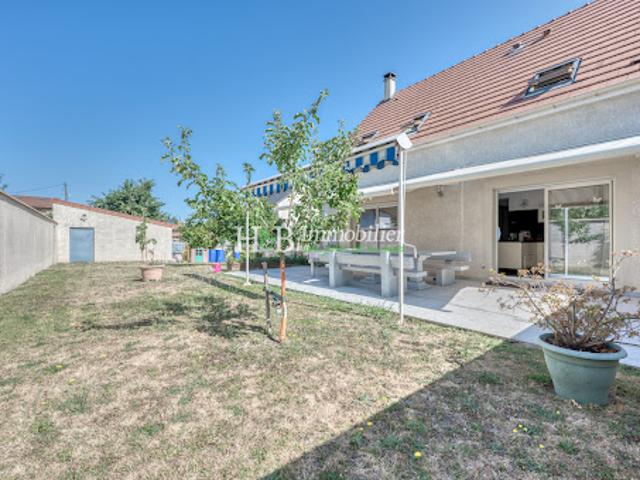 Vente Maison 6 pièces 196 m2 Ris Orangis