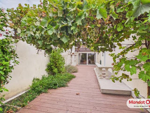 Vente Maison 6 pièces 196 m2 Tinqueux