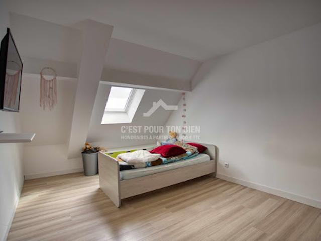 Vente Maison 6 pièces 197 m2 Bollezeele