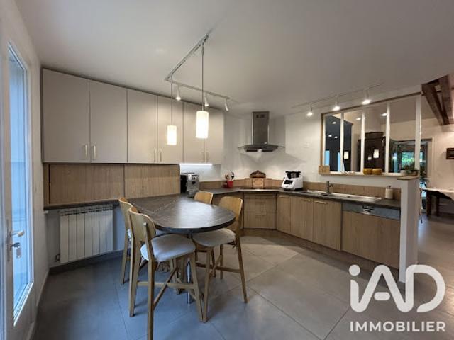 Vente Maison 6 pièces 197 m2 Chaponost