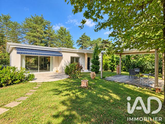 Vente Maison 6 pièces 197 m2 Ussac