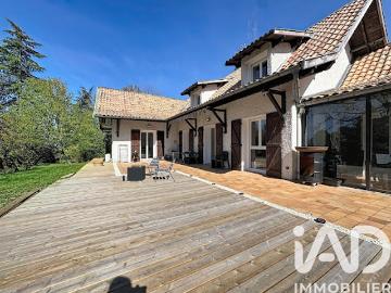 Vente Maison 6 pièces 198 m2 Montastruc