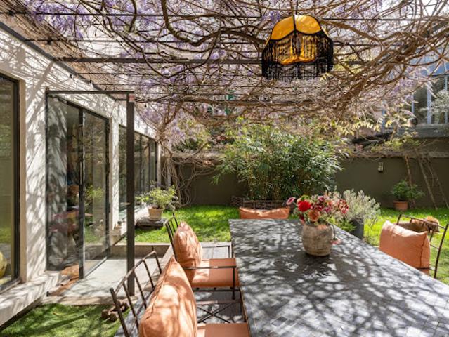 Vente Maison 6 pièces 198.41 m2 Paris 15ème