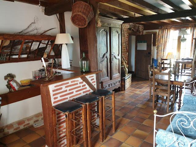 Vente Maison 6 pièces 199 m2 Neuville les Dames