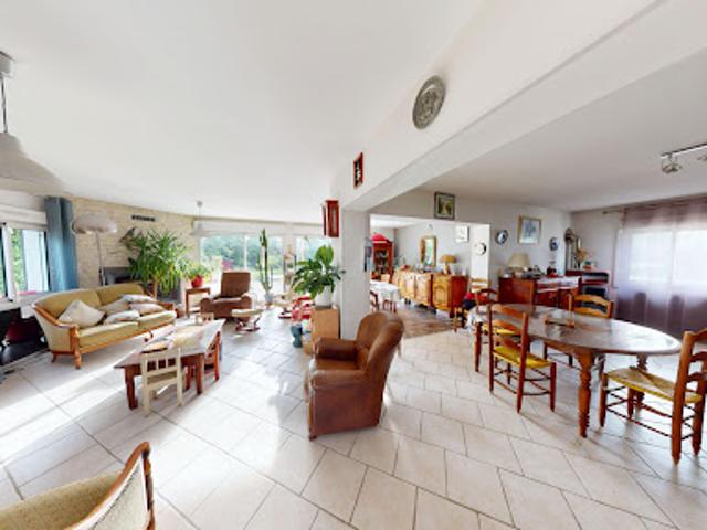 Vente Maison 6 pièces 199 m2 Saint benoit
