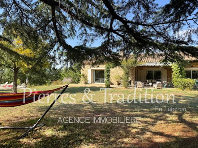 Vente Maison 6 pièces 199 m2 Saignon