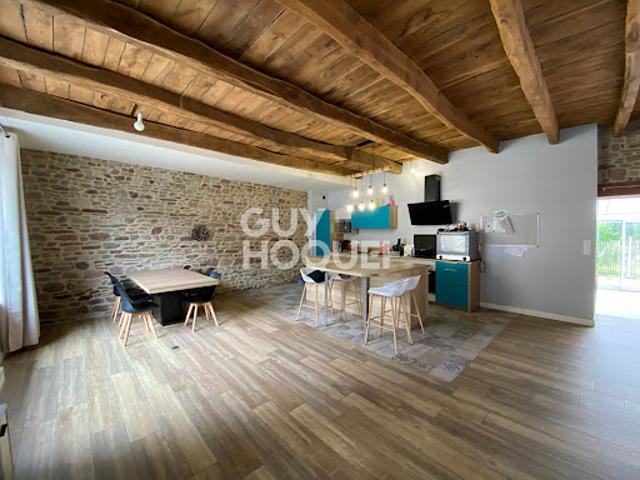 Vente Maison 6 pièces 199.5 m2 Saint Broladre