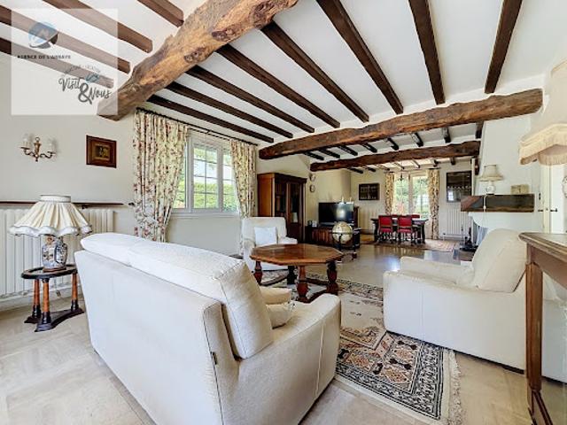 Vente Maison 7 pièces 199.78 m2 Saint Martin du Manoir