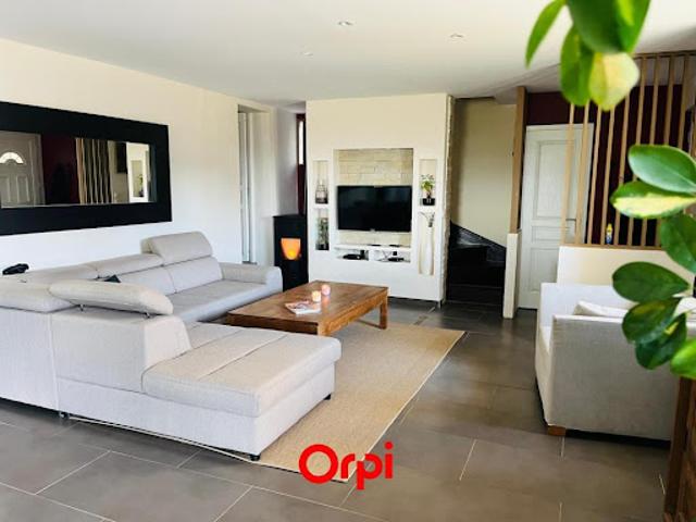 Vente Maison 6 pièces 190 m2 Moissieu sur Dolon