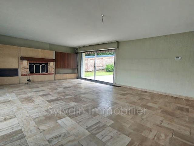 Vente Maison 6 pièces 190 m2 Neufchâtel en Bray