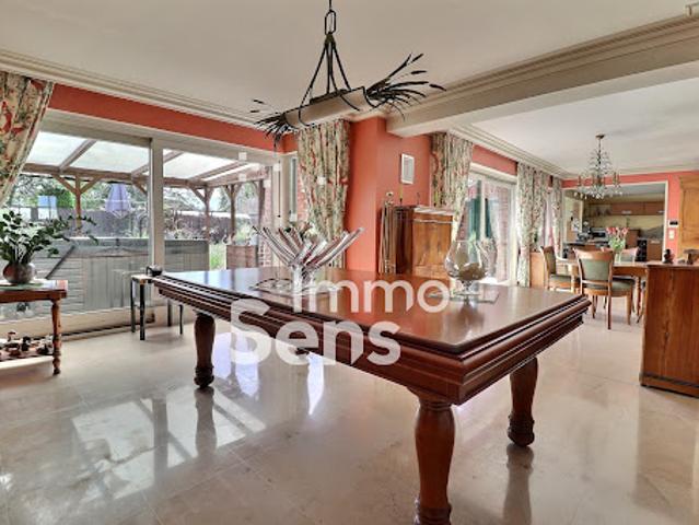 Vente Maison 6 pièces 190 m2 Strazeele
