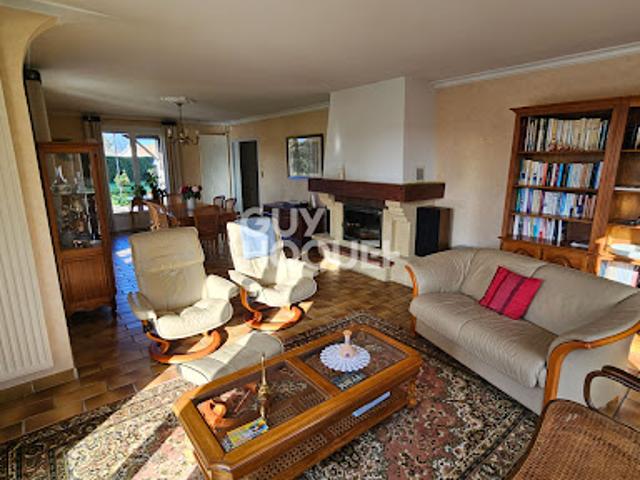 Vente Maison 6 pièces 190 m2 Saint Médard de Guizières