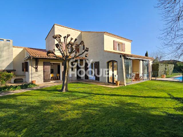 Vente Maison 6 pièces 190 m2 Saint Médard de Guizières