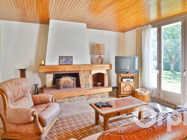 Vente Maison 6 pièces 190 m2 Songeons