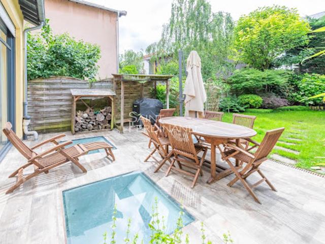 Vente Maison 6 pièces 190.08 m2 Sevres