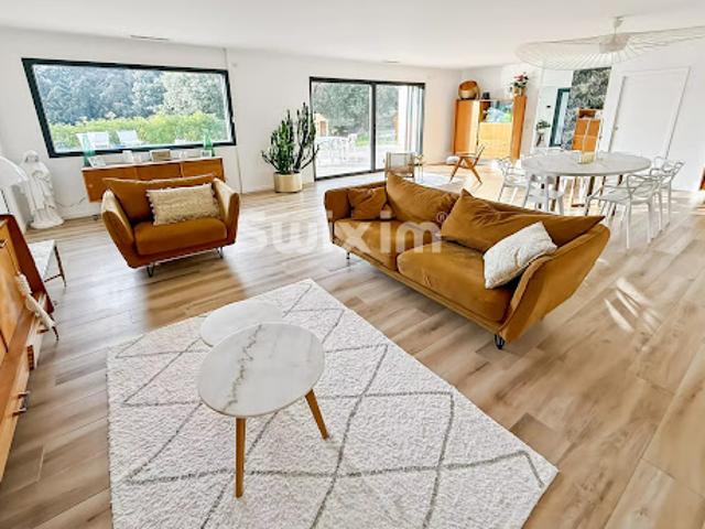 Vente Maison 6 pièces 191 m2 Bourg Saint Andéol