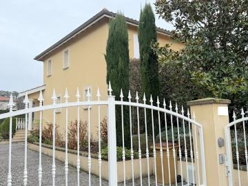 Vente Maison 6 pièces 228 m2 Chasselay
