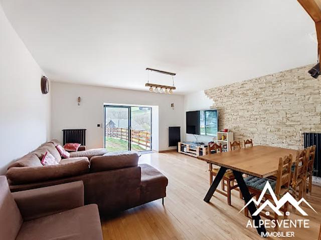 Vente Maison 6 pièces 191 m2 Lullin