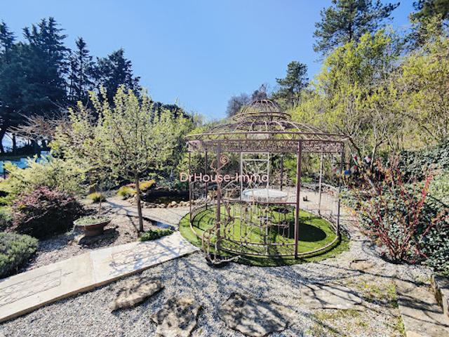 Vente Maison 6 pièces 191 m2 Saint Donat sur l'Herbasse