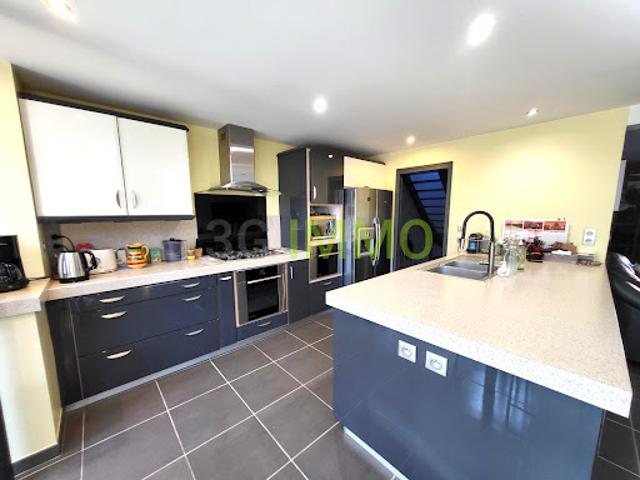 Vente Maison 6 pièces 191 m2 Sainte genevieve