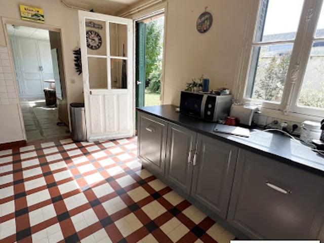 Vente Maison 6 pièces 192 m2 Châteauneuf sur Loire