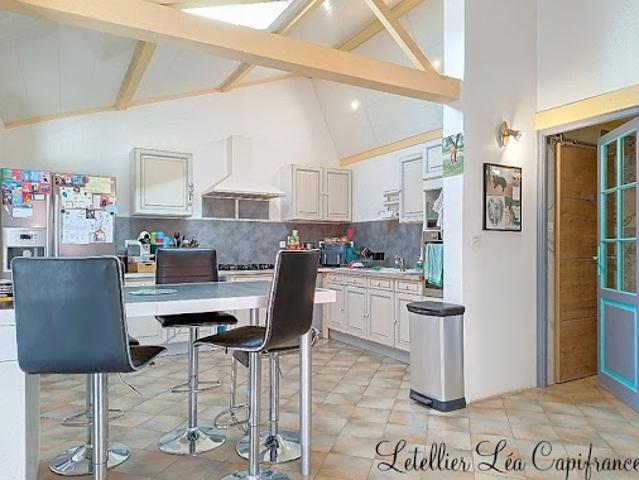 Vente Maison 6 pièces 193 m2 Saivres