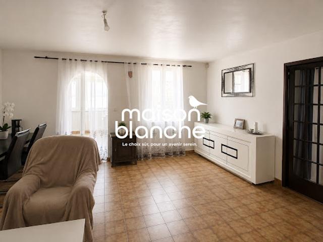 Vente Maison 6 pièces 193.79 m2 Parthenay