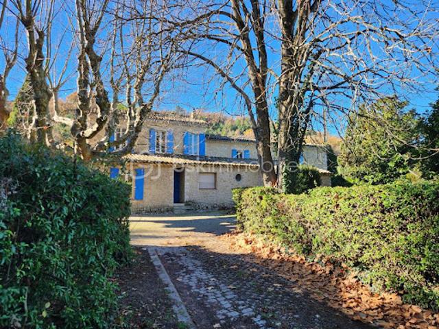 Vente Maison 6 pièces 193.91 m2 Forcalquier