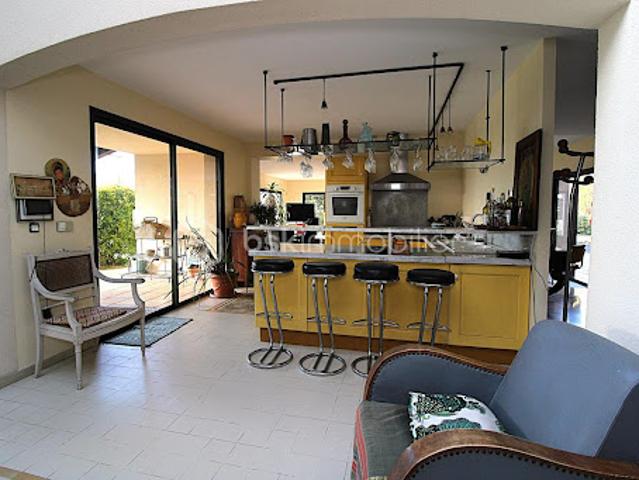 Vente Maison 6 pièces 204 m2 Montrabé