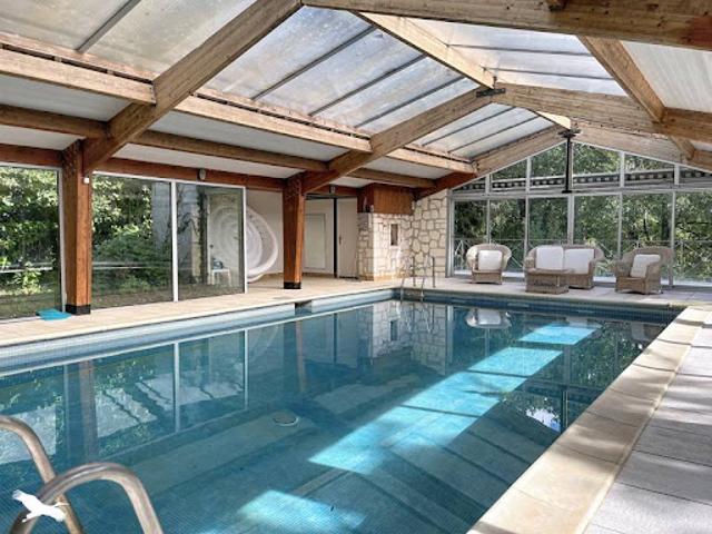 Vente Maison 6 pièces 204 m2 Cravans