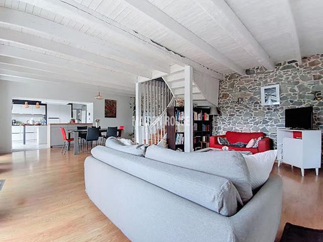 Vente Maison 6 pièces 204 m2 Yffiniac