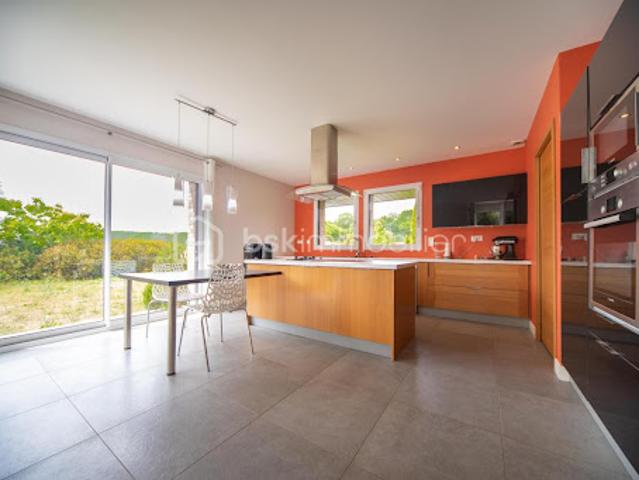 Vente Maison 6 pièces 205 m2 Mazinghem