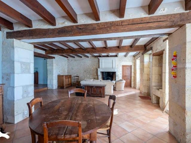 Vente Maison 6 pièces 205 m2 Mirambeau