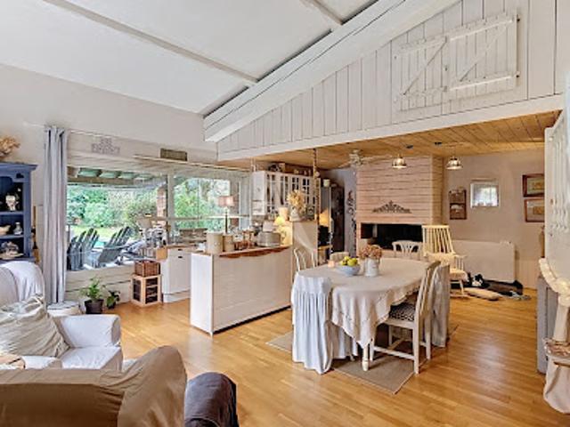 Vente Maison 6 pièces 205 m2 Castelmaurou