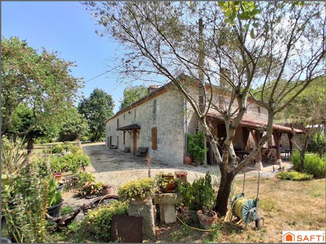 Vente Maison 6 pièces 205 m2 Galapian