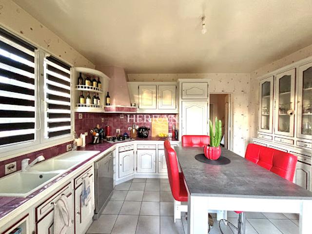 Vente Maison 6 pièces 205 m2 Saint Magne de Castillon
