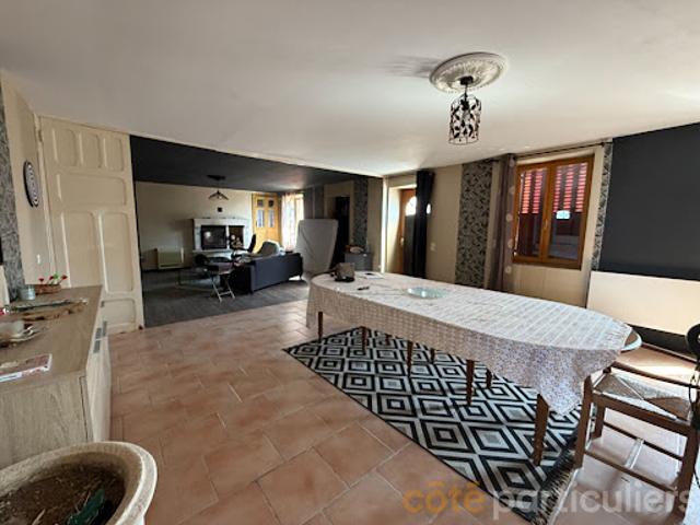 Vente Maison 6 pièces 206 m2 Morlac