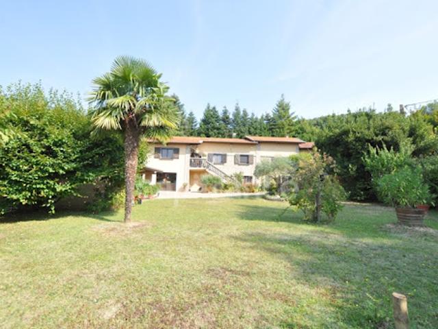 Vente Maison 6 pièces 206 m2 Anjou