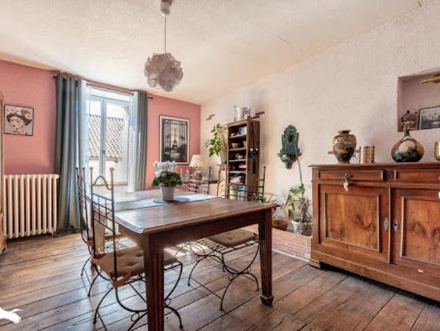Vente Maison 6 pièces 206 m2 Chalus