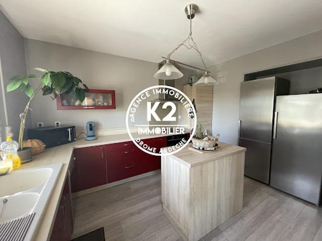 Vente Maison 6 pièces 206.56 m2 Montelimar
