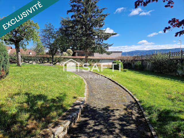 Vente Maison 6 pièces 207 m2 Ambert