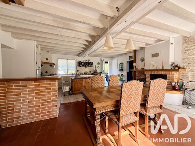 Vente Maison 6 pièces 207 m2 Boiscommun