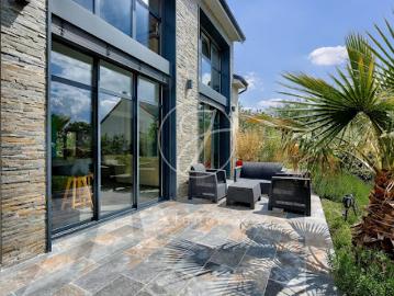 Vente Maison 6 pièces 207 m2 Croissy sur Seine