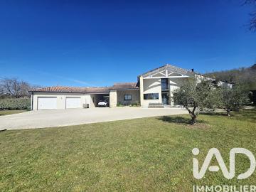 Vente Maison 6 pièces 207 m2 Prayssac
