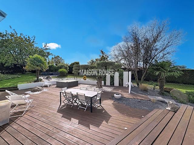 Vente Maison 6 pièces 207 m2 Trégueux