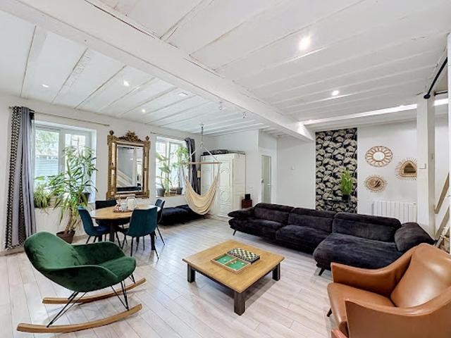 Vente Maison 6 pièces 208 m2 Corcelles en Beaujolais
