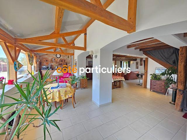Vente Maison 6 pièces 208 m2 Saint valerien