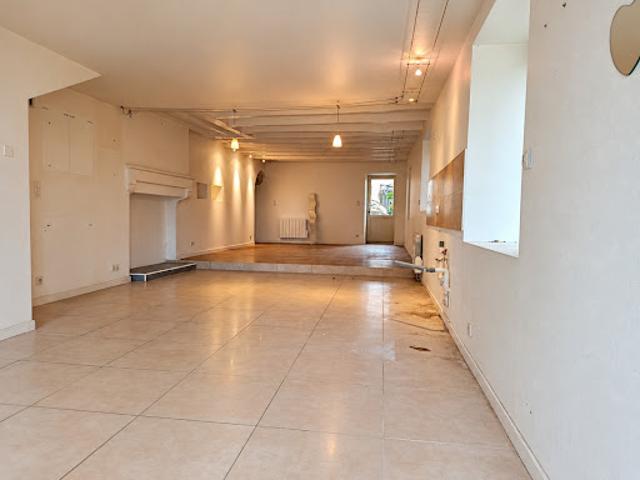 Vente Maison 6 pièces 208 m2 Saivres